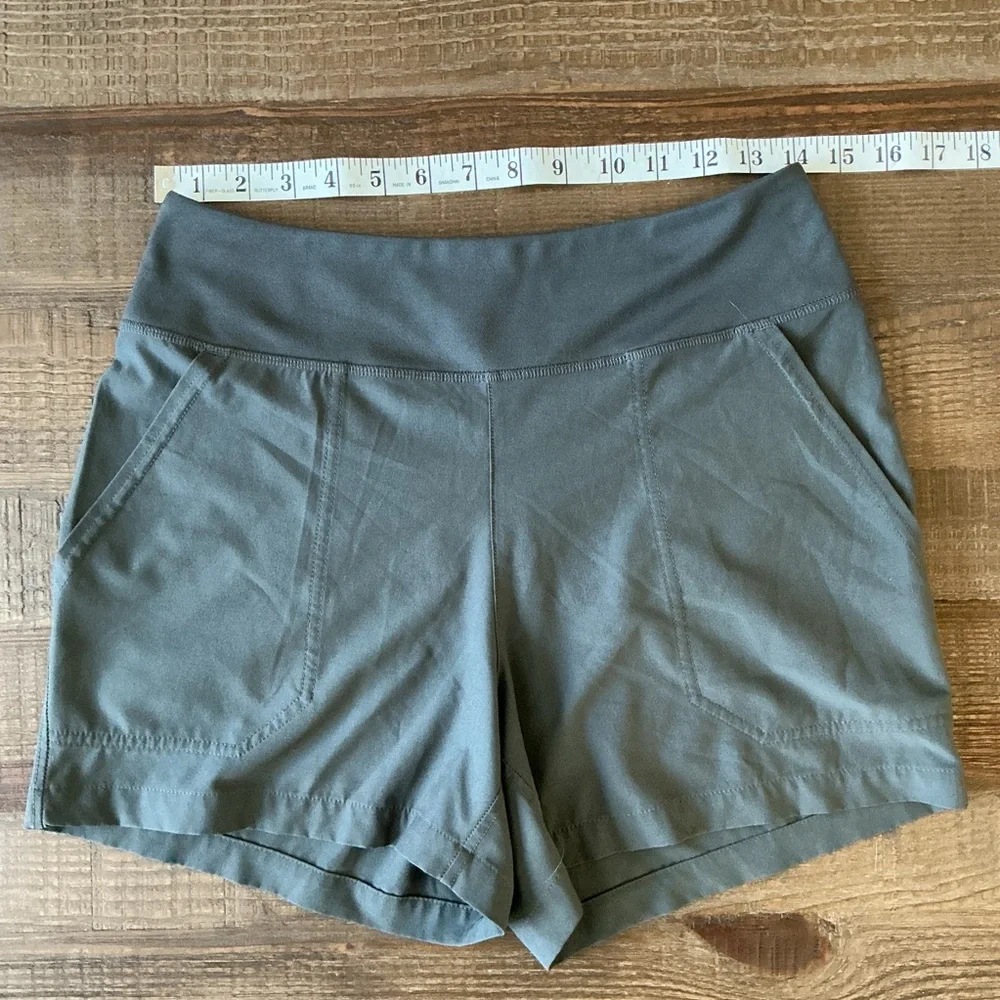 Patagonia Womens Grey Stretch Waist High Rise Pocket Hiking Shorts Size Small - Picture 2 of 9